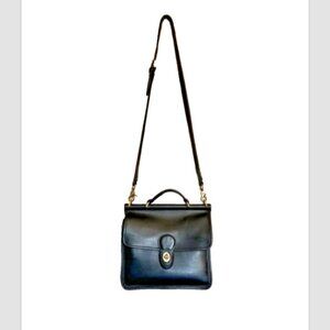 Vintage Coach Willis Bag W7B-9927 Black Leather Adjustable Strap Made in USA